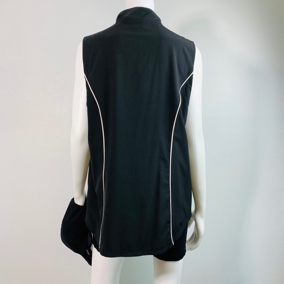 COPY - Zenergy Golf Chicos reversiable zip up vest Sz 2 - Picture 4 of 16